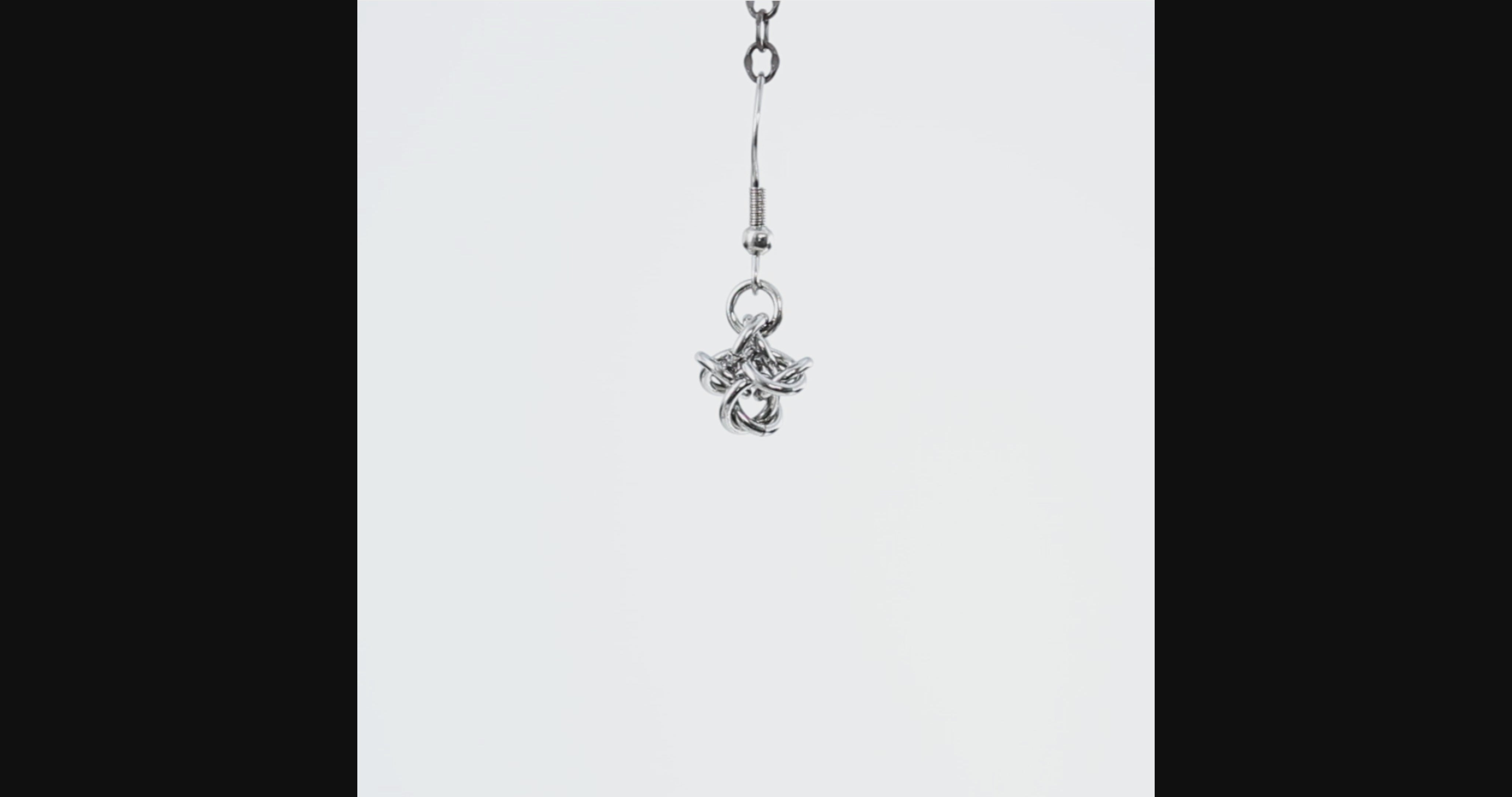 Octic 2-in-1 Unit Chainmaille Dangle Earrings – TheLyLaLook